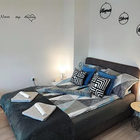 Apartman Luxe Victoria Zagreb Exterior photo